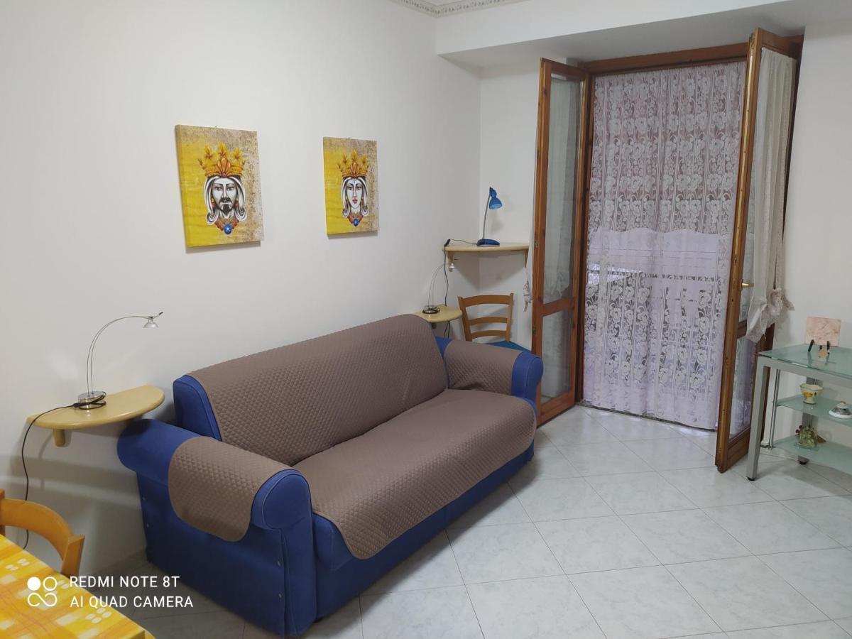 La Casa Dei Nonni Apartment Giardini Naxos Exterior photo